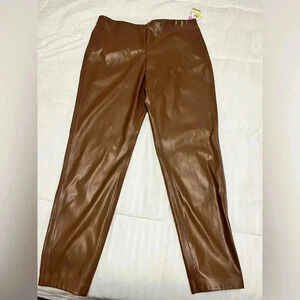 NWT Riley & Rae faux leather leggings sz m brown